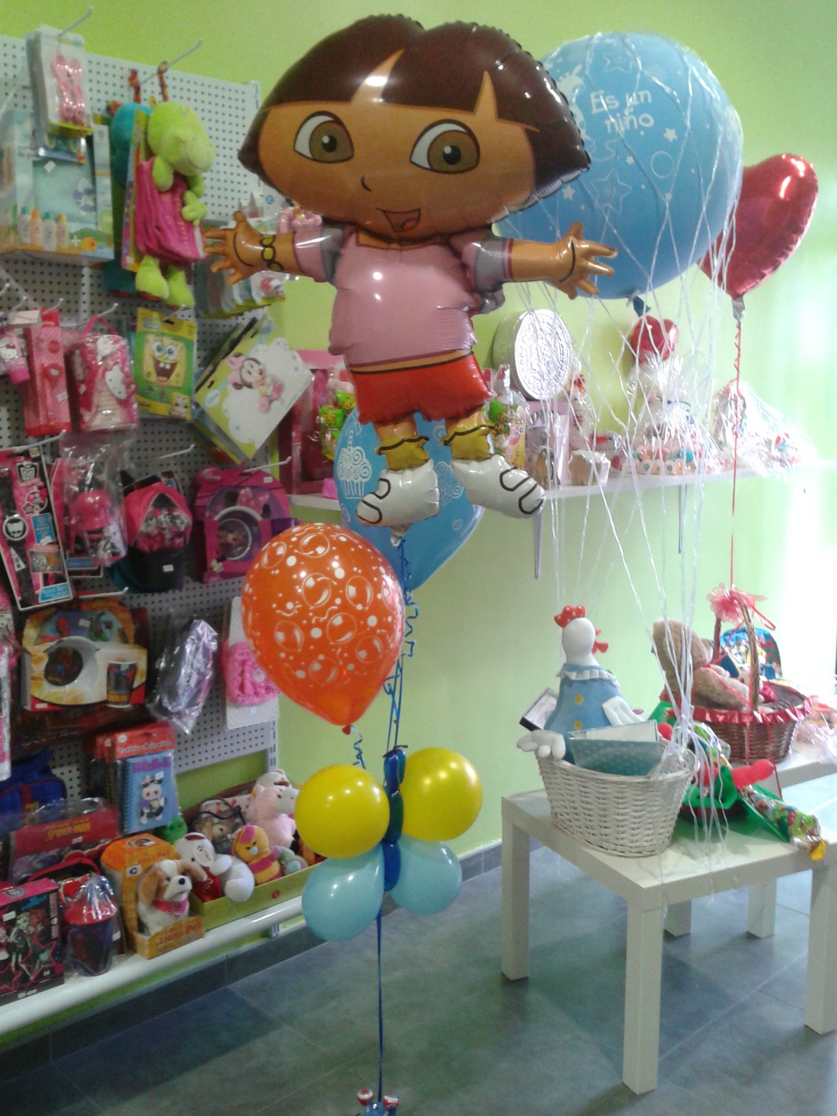 Ramilletes y centros de globos - Imagen 8