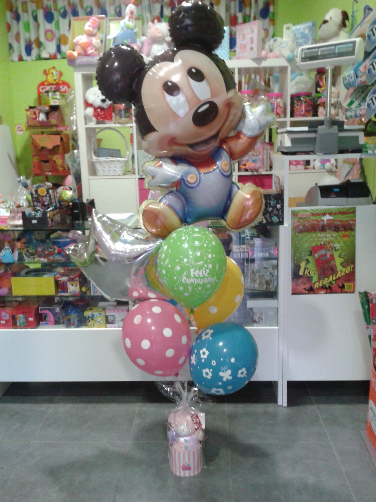 Ramilletes y centros de globos - Imagen 6